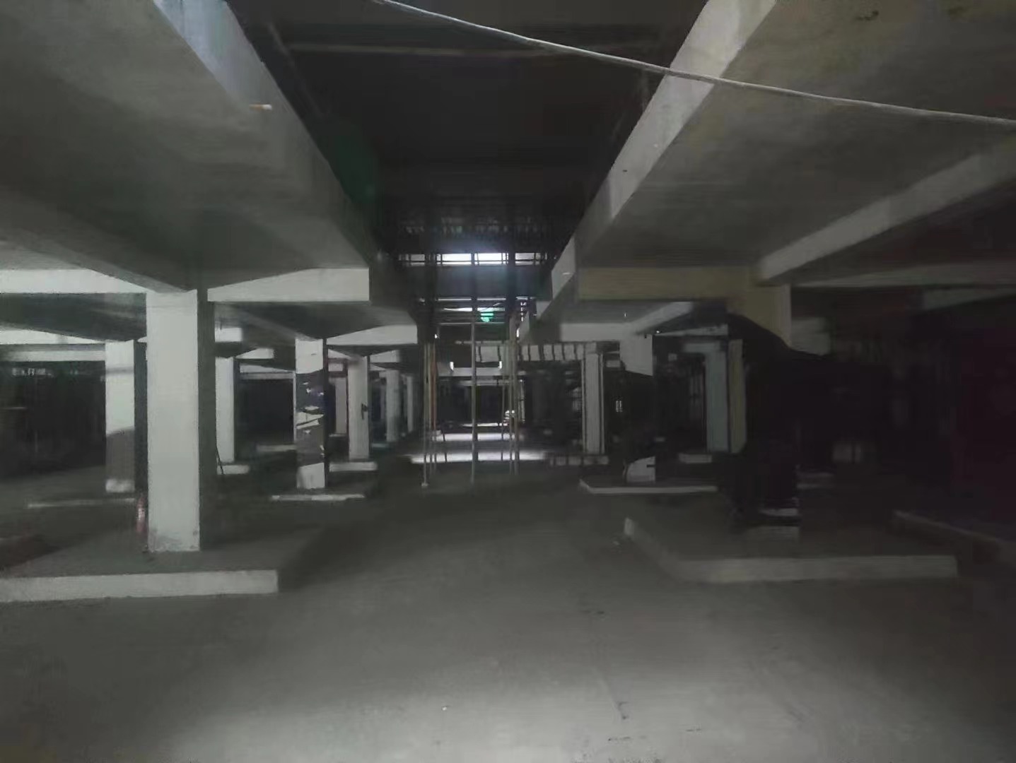 忠县山东又一个上海博普LOFT车库拔地而起